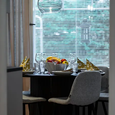 Santa's Star I Near Scv Villa *