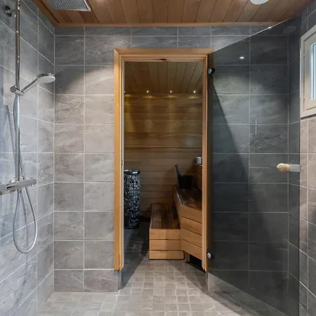 Santa's Star I Near Scv * Rovaniemi