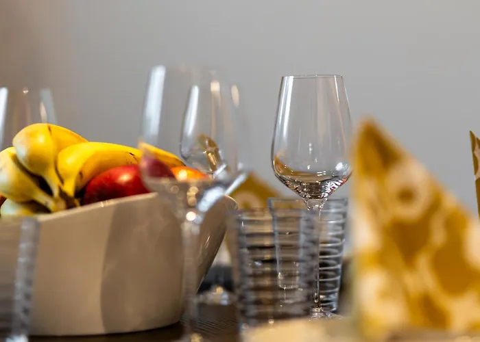 Santa's Star I Near Scv *